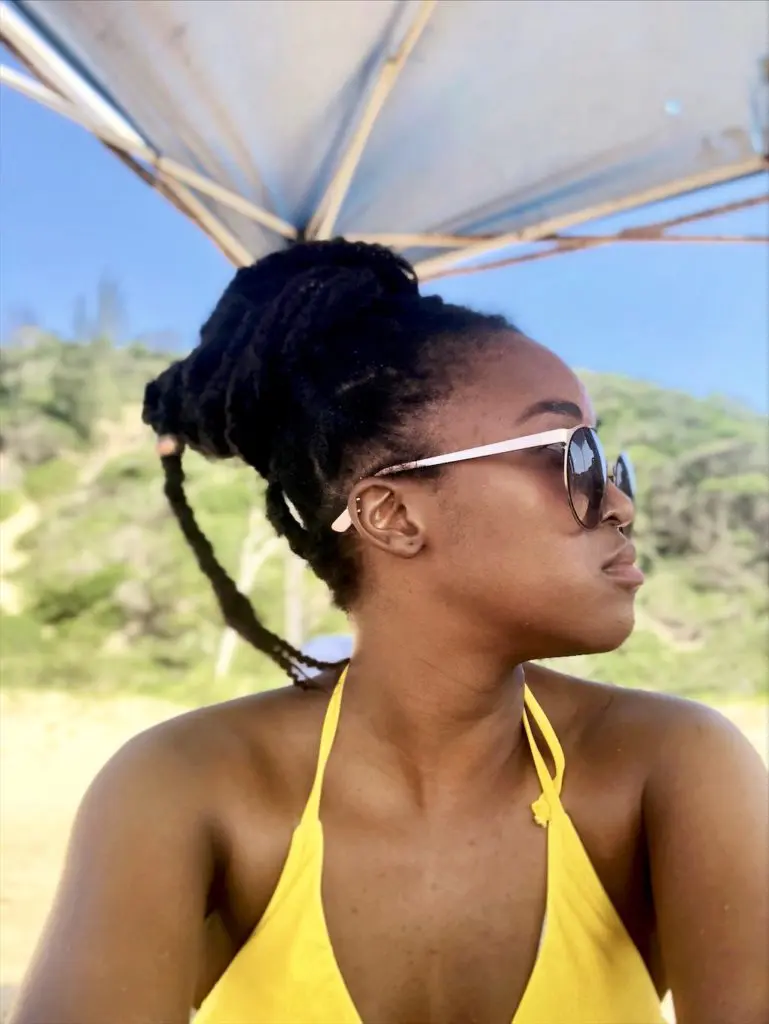 Faux Locs for black women while travelling