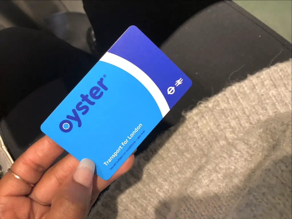 Oyster card for travel in London